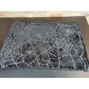 Fleece Throw Blanket Plush Halloween Spider Web Silver Black
